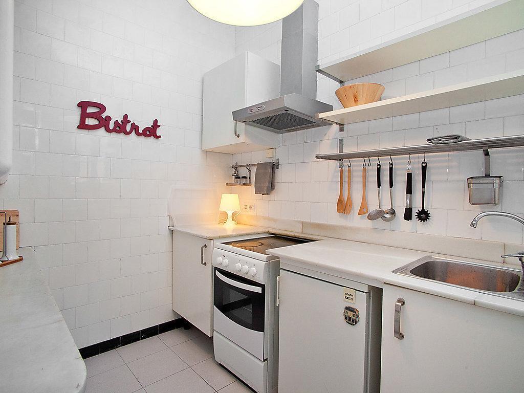 Apartment Sants-Les Corts Galileu By Interhome Barcelona Room photo